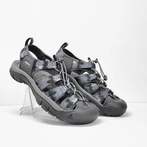 KEEN Newport H2 sandals Sz 10 NEW